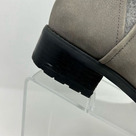 Caslon Oaklee Women's Gray Leather Ankle Booties Size 9 Water Resistant Casual - Picture 2 of 13